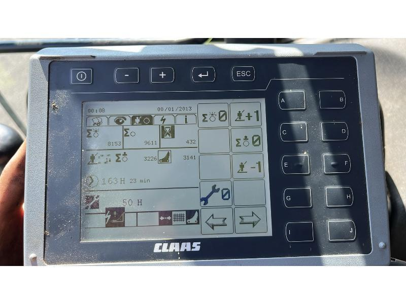 CLAAS RECOLTE - VARIANT 380 RC - 2016