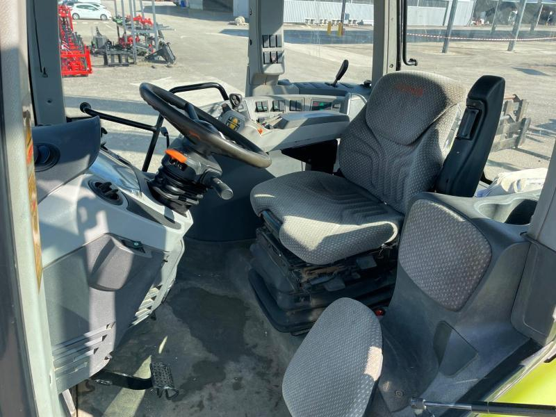 CLAAS TRACTEUR - AXION 810 CEBIS - 2009