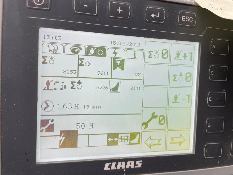 CLAAS RECOLTE - VARIANT 380 RC - 2016