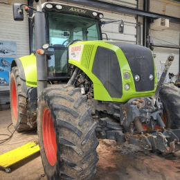 CLAAS TRACTEUR - AXION 810 CEBIS - 2009