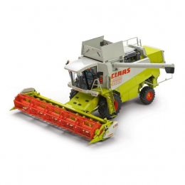 LEXION 480 + C750, 1 32