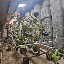 CLAAS RECOLTE - VOLTO 1300 T - 2015