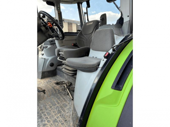 CLAAS TRACTEUR - ARION 420 - 2015