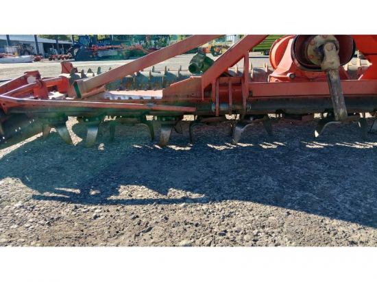 KUHN - HR 4002 - 1998