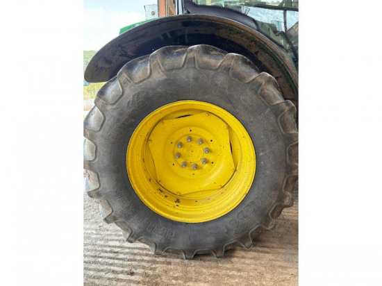 JOHN DEERE - 6150R - 