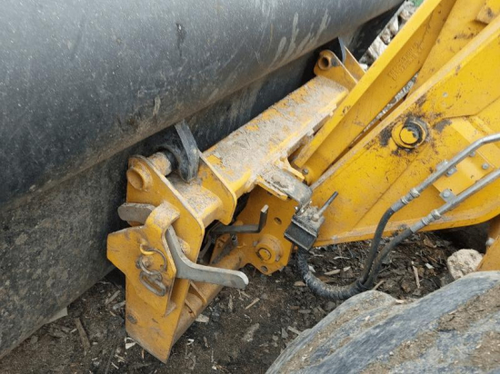 JCB - 532/60 AGRI TL4 - 2023