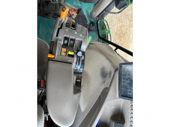 JOHN DEERE - 6150R - 